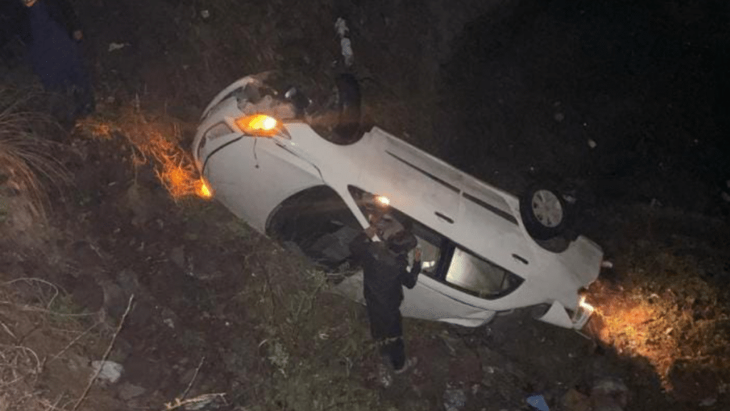 8 passengers critically injured in car accident at Battal Bashash