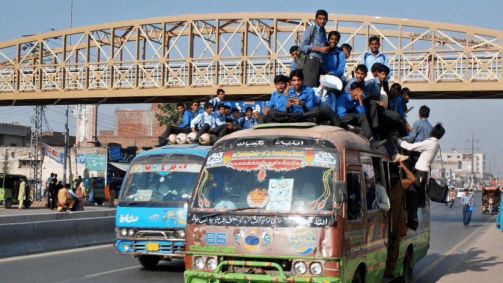 Bhimber imposes ban on CNG cylinders installation