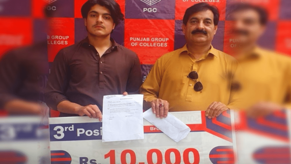 Brilliant student form Bagh secures third position in prestigious exam, gets cash prize