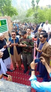 Shahid Afridi visits Leepa Valley to show solidarity with locals, Armed Forces