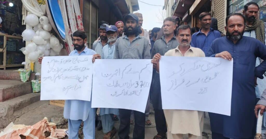 sanitary workers