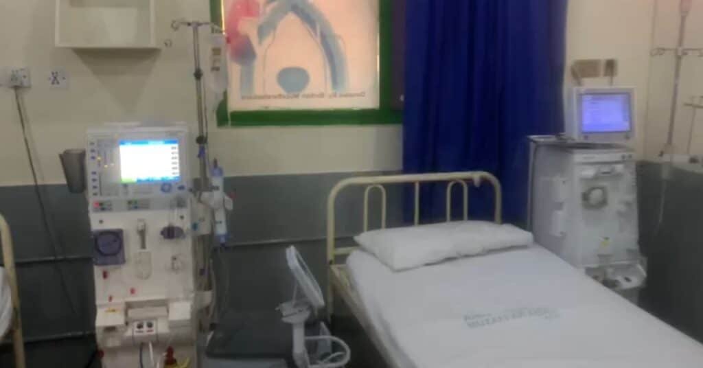 dialysis machine