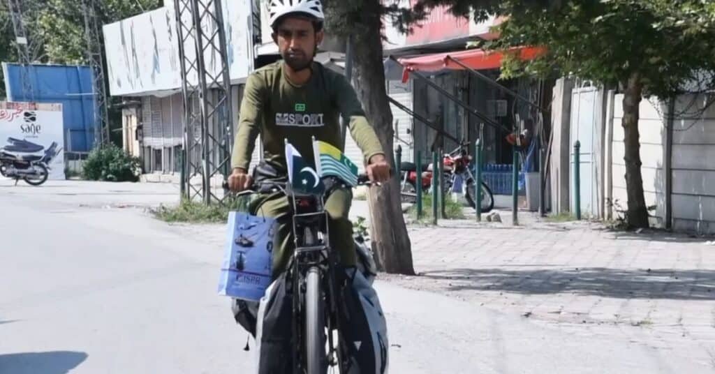 Cyclist Aamir Shahzad