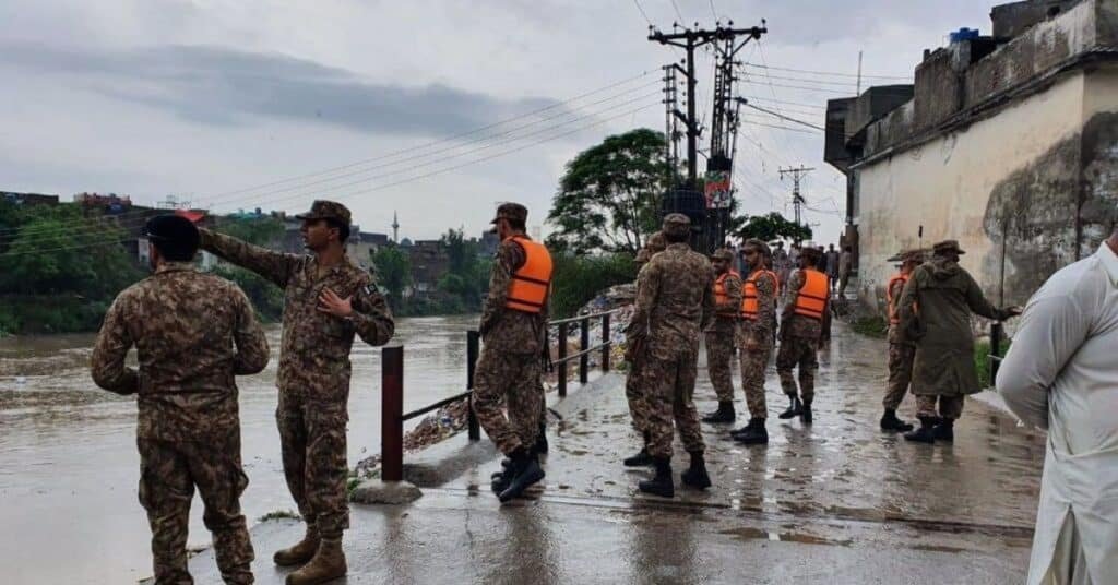 Pakistan Army called in Punjab as flood situation worsens