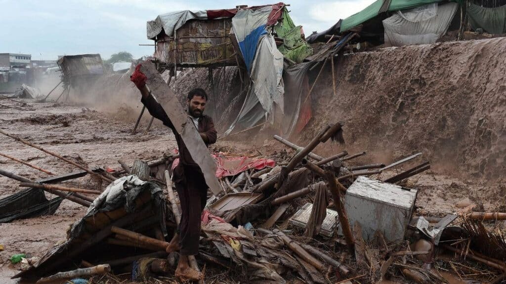 657 dead, 929 people injured in rain related incidents across Pakistan: NDMA