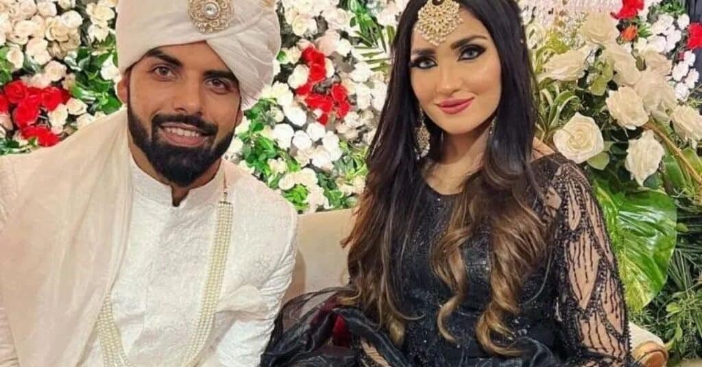 shadab khan