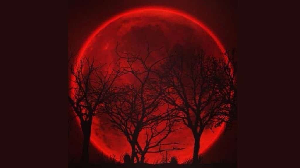 blood moon