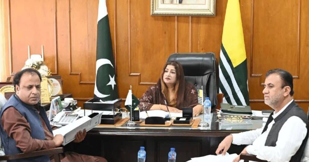 AJK Small Industries Minister reviews 2025-26 budget, employee issues discussed
