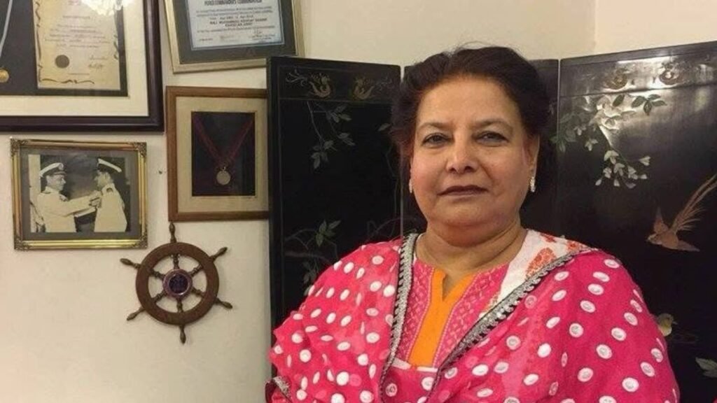 Mother of Late journalist Arshad Shareef passes away