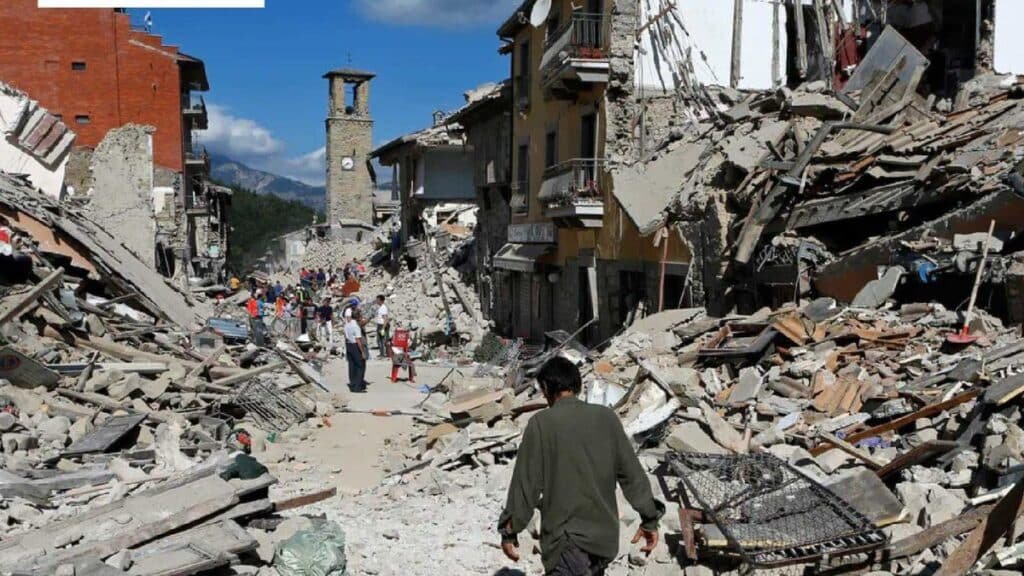 AJK marks 20 years since devastating 2005 earthquake, tribute paid to 73000 martyrs