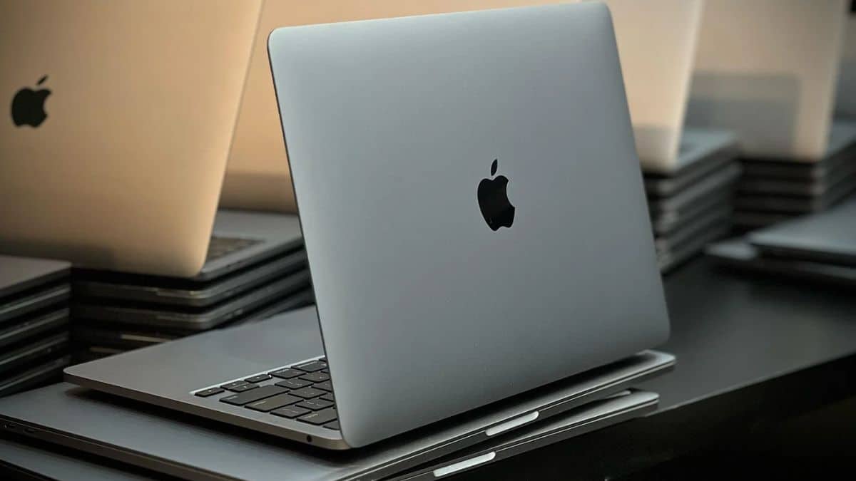iPad, Macbook to get more expensive in Pakistan