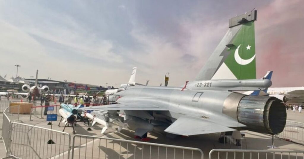 J-17 Thunder delivers powerful flight display at Dubai Air Show 2025