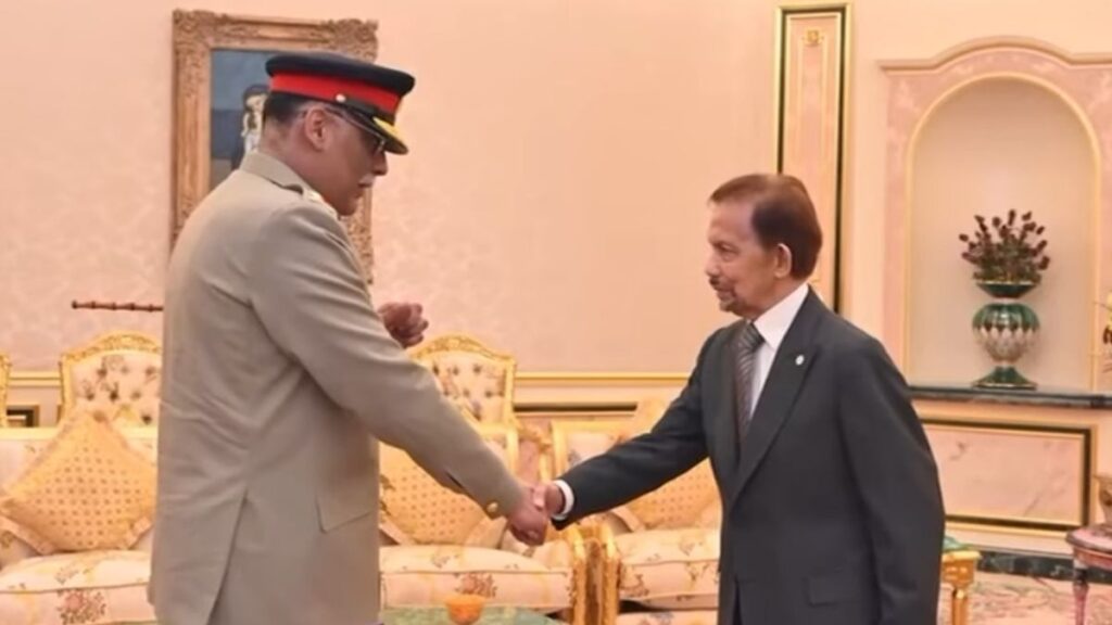 Sultan of Brunei vows to enhance defence cooperation with Pakistan: ISPR