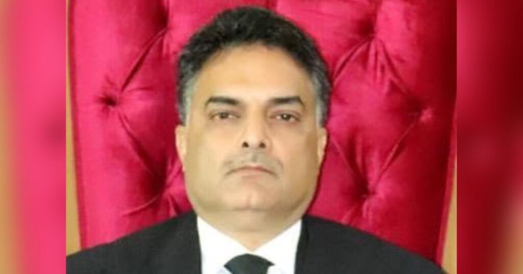 PM Shehbaz advises appointment of Justice Khalid Yousaf Chaudhry to AJK SC