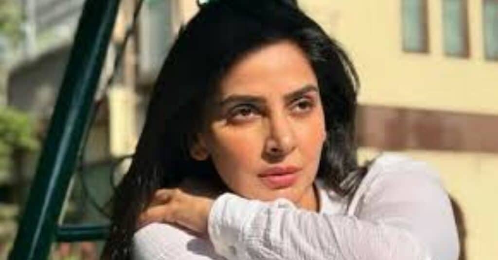 saba qamar