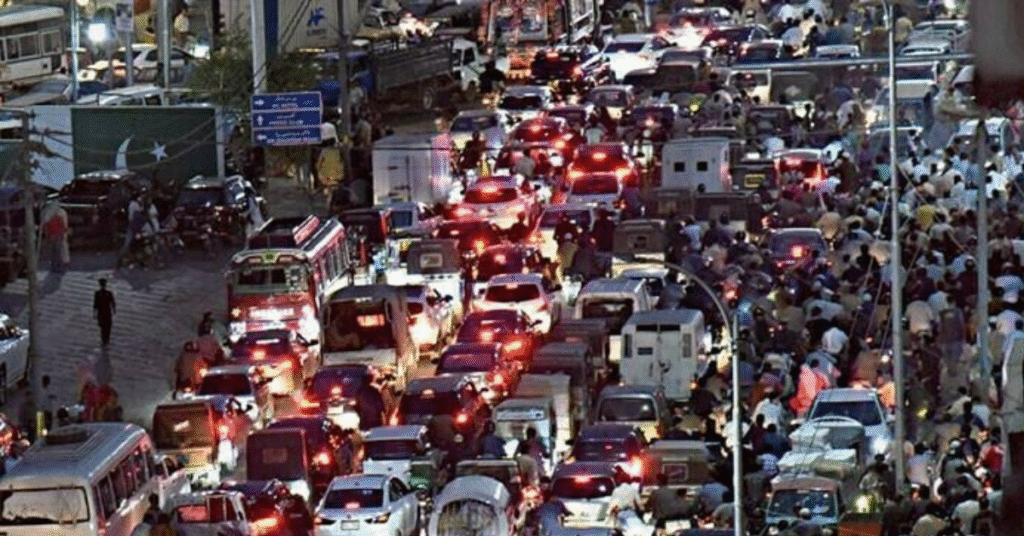 Commuters suffer as PTI rally disrupts traffic in Karachi