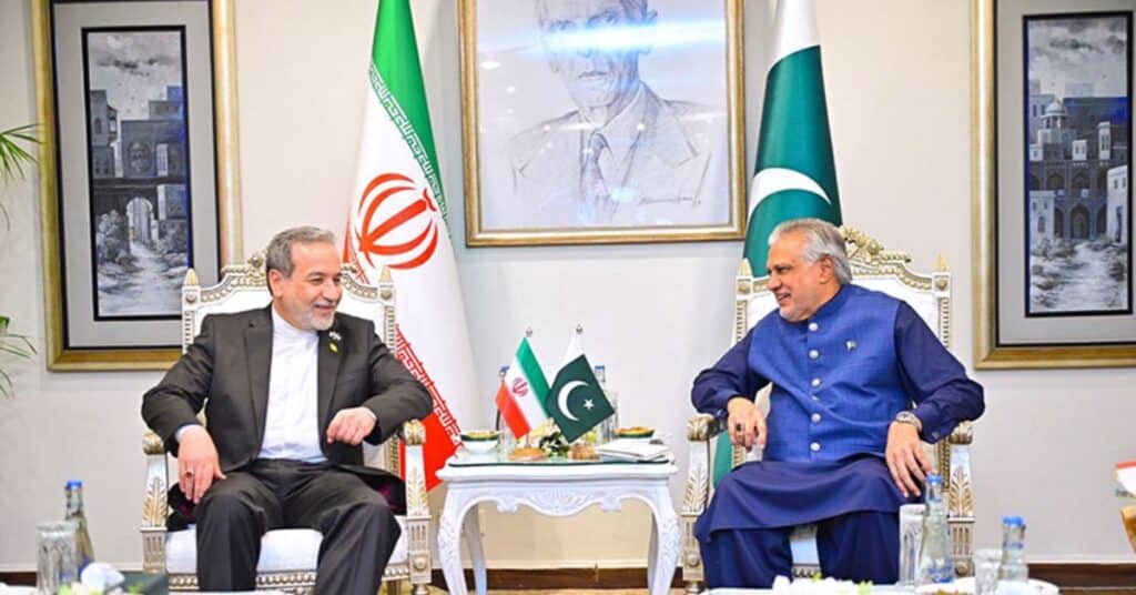 Dar–Araghchi talk on developments in Iran and regional dynamics