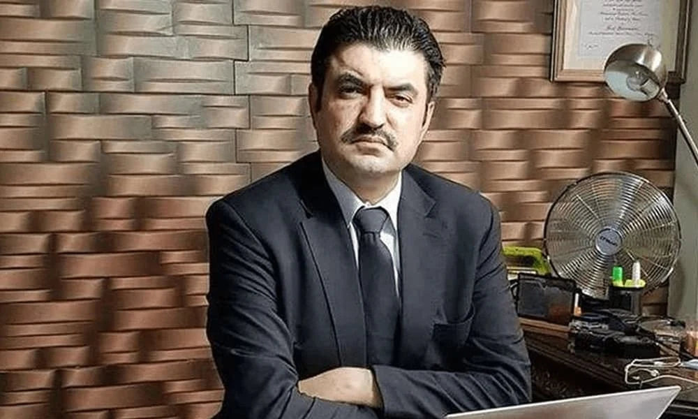 New KP CM can’t run a primary school, let alone a province: Sher Afzal Marwat