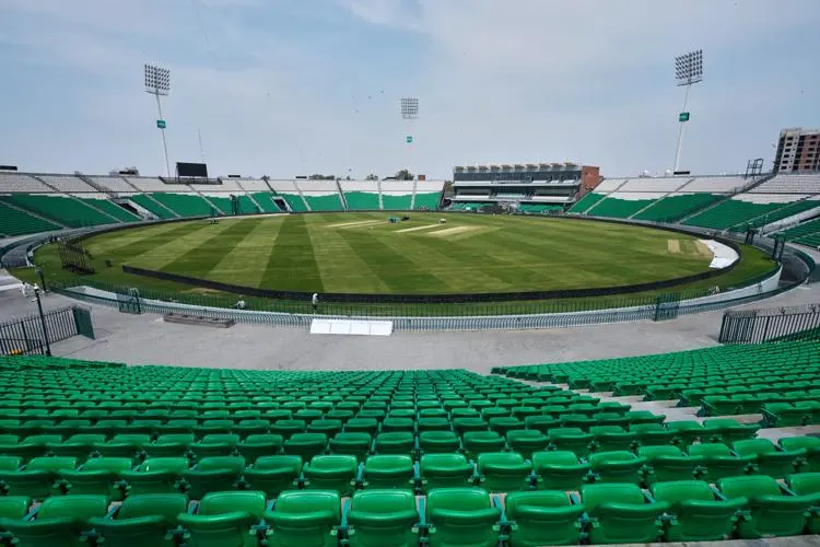How much revenue will PCB lose from PSL 11 with fan-less stadiums?