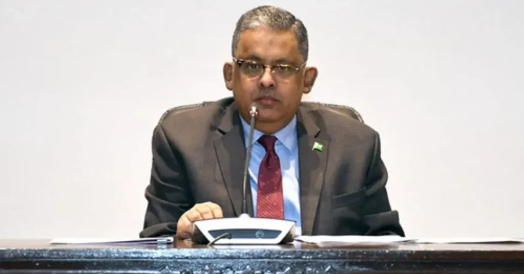 Pakistan mediation role between US and Iran