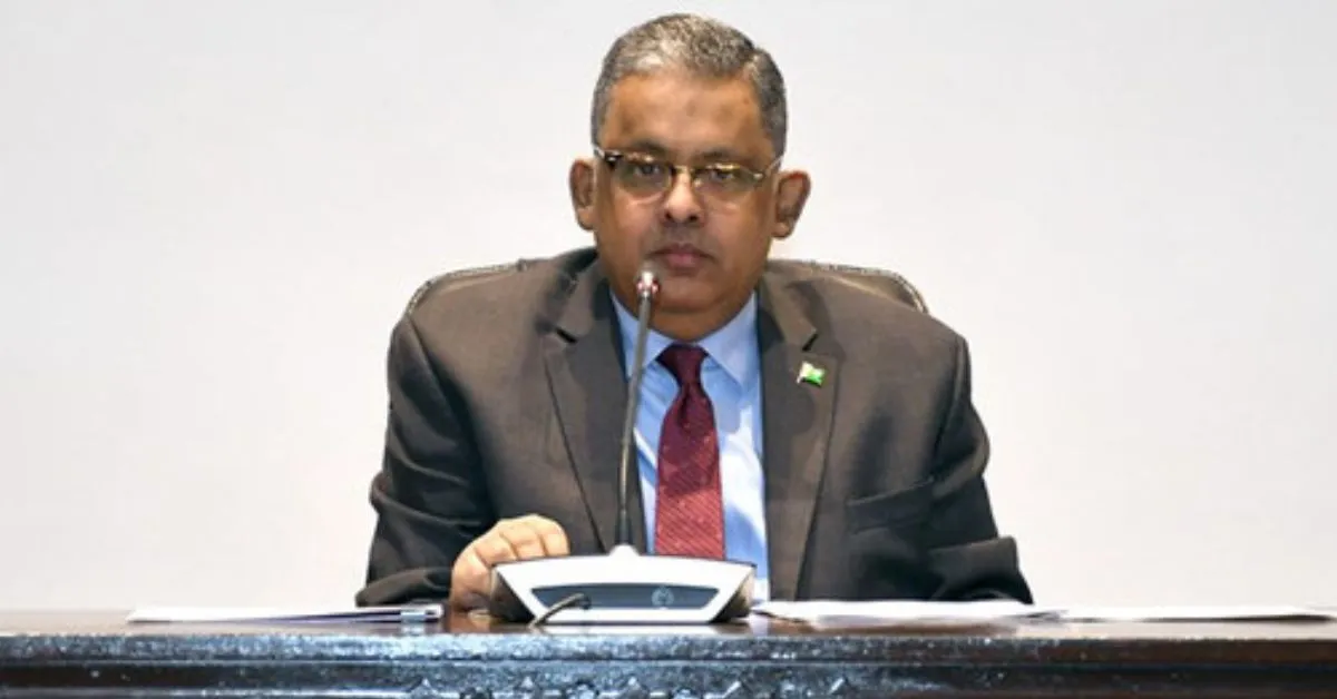 Pakistan mediation role between US and Iran