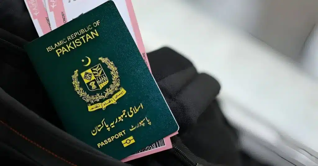 Pakistani passport