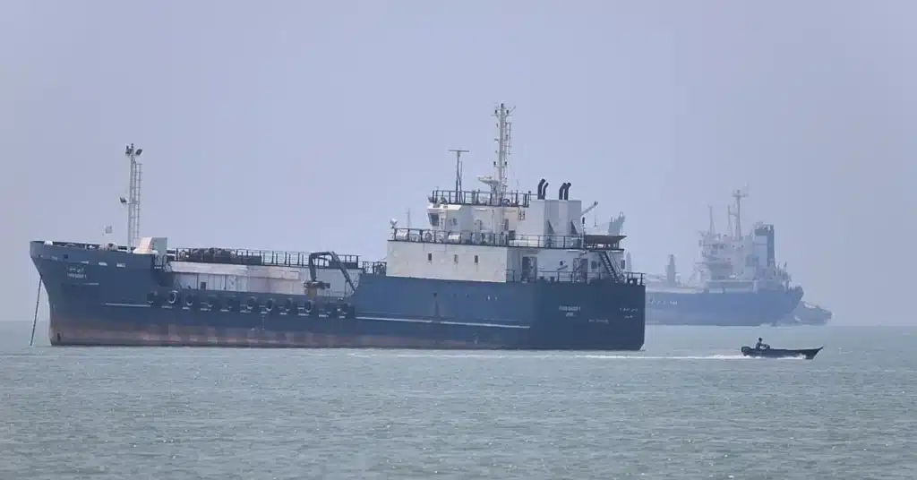 Iran re-closure of Strait of Hormuz