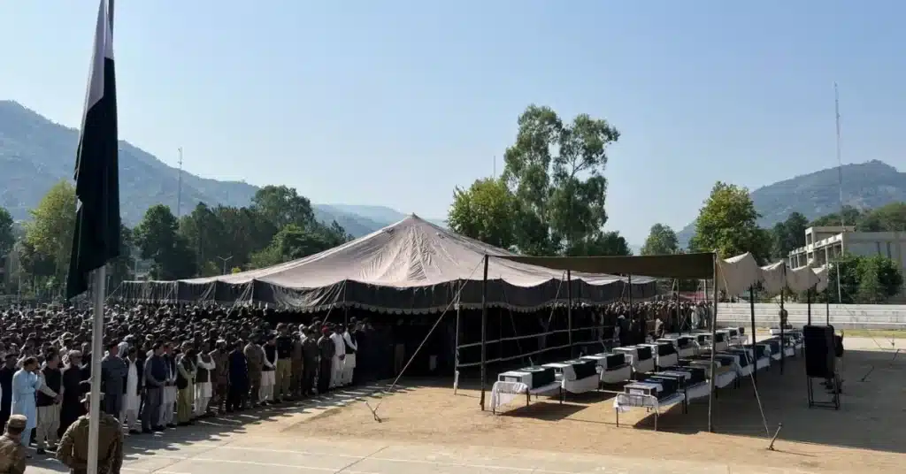 Funeral prayers offered for Pakistan Army helicopter crash martyrs