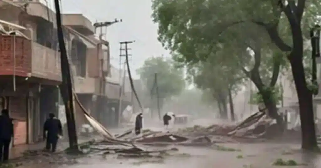 Seven killed, 33 injured in rain-related incidents across KP: PDMA