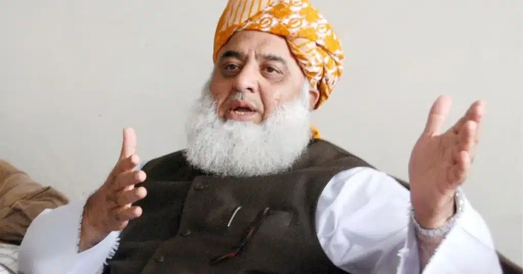 Moulana Fazl-ur-Rehman accepted banned JAAC's mediator appeal, urges to end sit-in