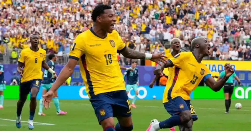 Ecuador stun Germany to reach World Cup knockouts