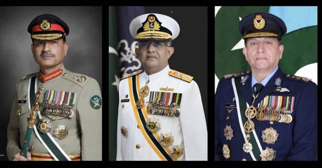 Pak Army Chiefs reiterate resolve to defend motherland