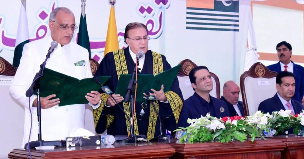 Dr. Najeeb Naqi takes oath as President of AJK