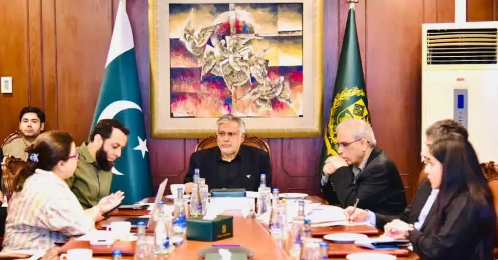 DPM Ishaq Dar-led committee approves 200,000-ton sugar export plan