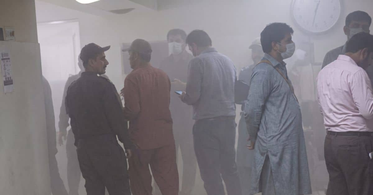 Fire breaks out in Sheikh Zayed Medical College Hospital during operation