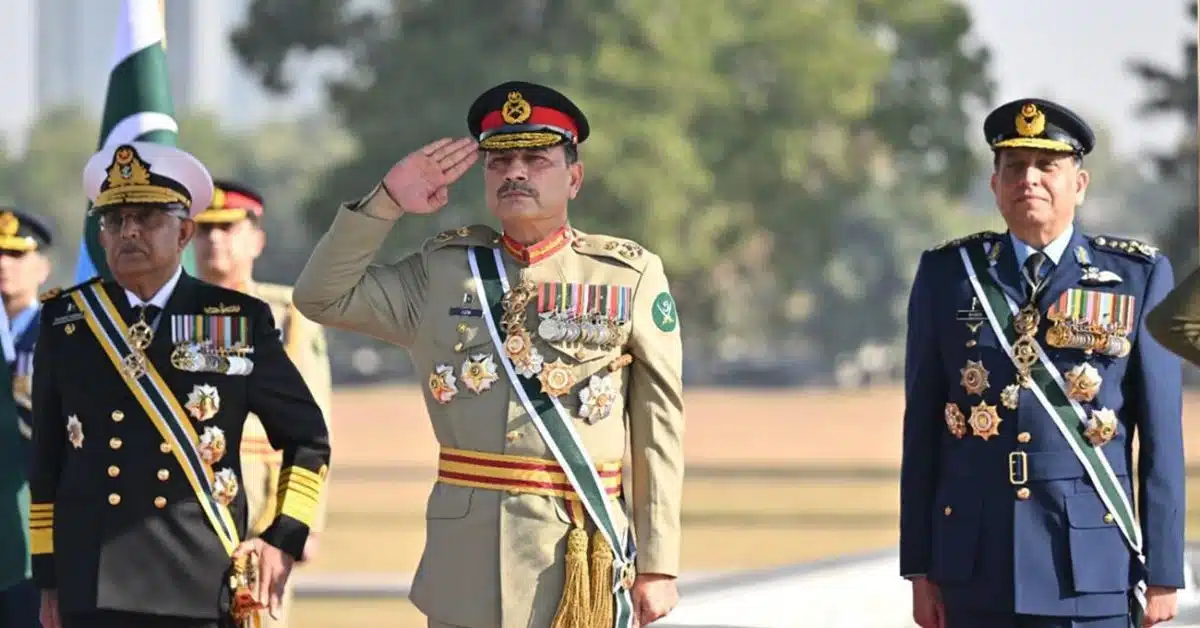 Pakistan armed forces pay tribute to martyrs on 61st Defence Day
