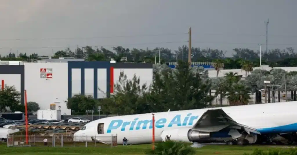Cargo plane crashes into cars, catches fire at Miami airport