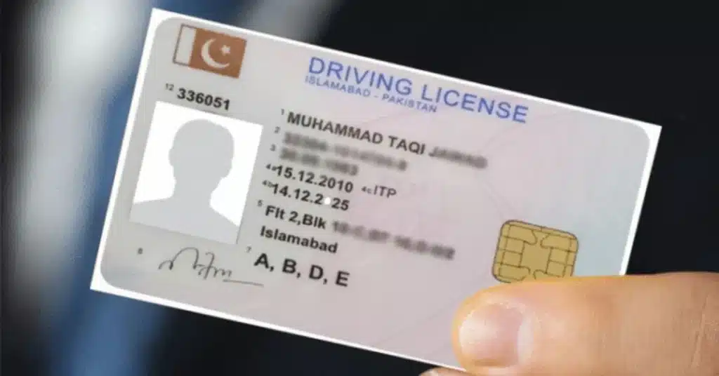 Islamabad Traffic Police abolishes urgent driving licence fee